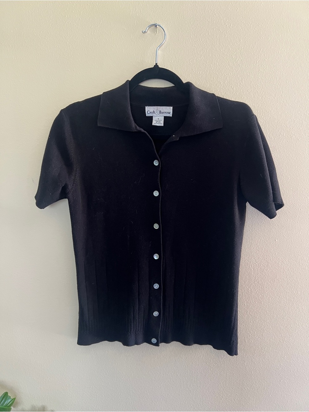 croft & barrow Black Short-Sleeve Button-Front Shirt